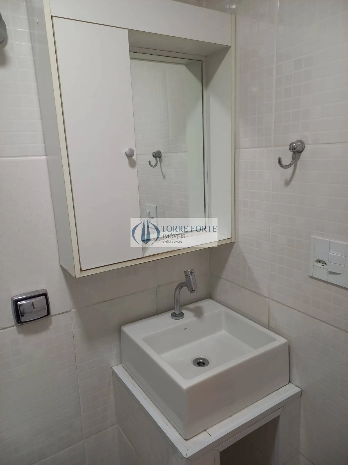 Imagem Apartamento com 32m² 1 dormitório 1 vaga excelente localização em Pinheiros