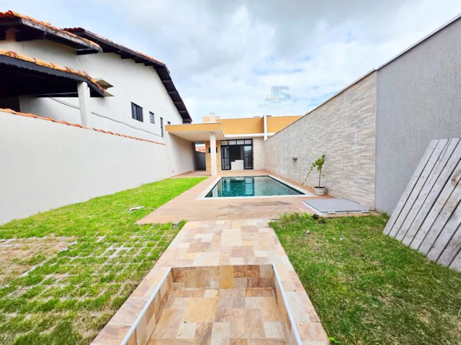 Imagem Viva O Melhor Do Litoral: Casa á Venda em Maintiga - Com Piscina, 3 Dormitórios (1 suíte) E Garagem Para 4 Carros - 180m².