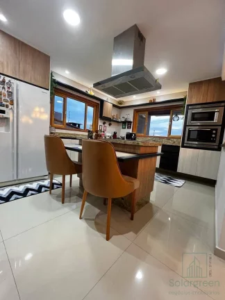 Imagem Casa Alto Padrão 3 Dorms, Sendo 1 Suíte à Venda, P/ R$1790.000,00