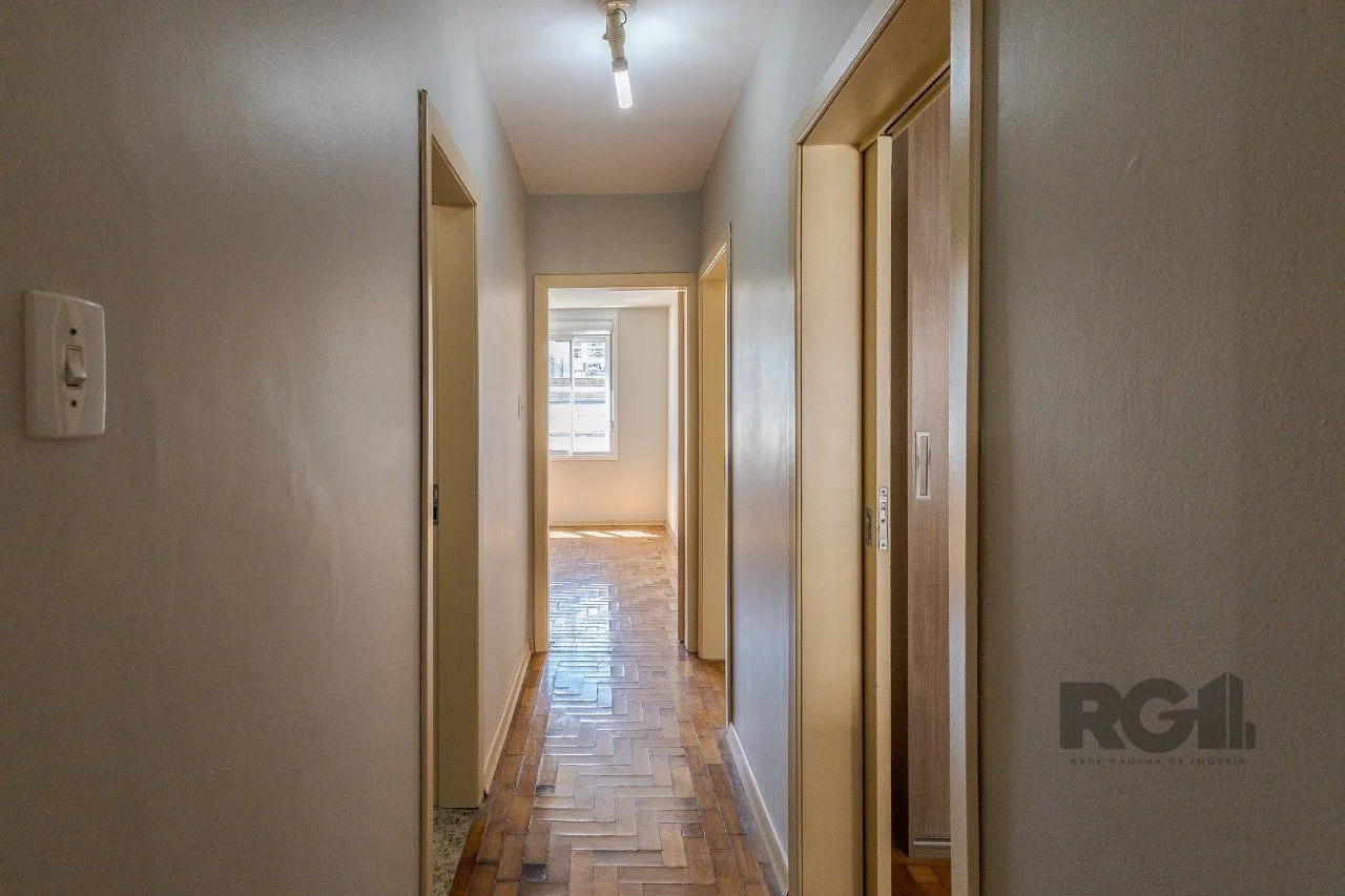 Imagem Apartamento de 3 quartos no bairro Cidade Baixa em Porto Alegre