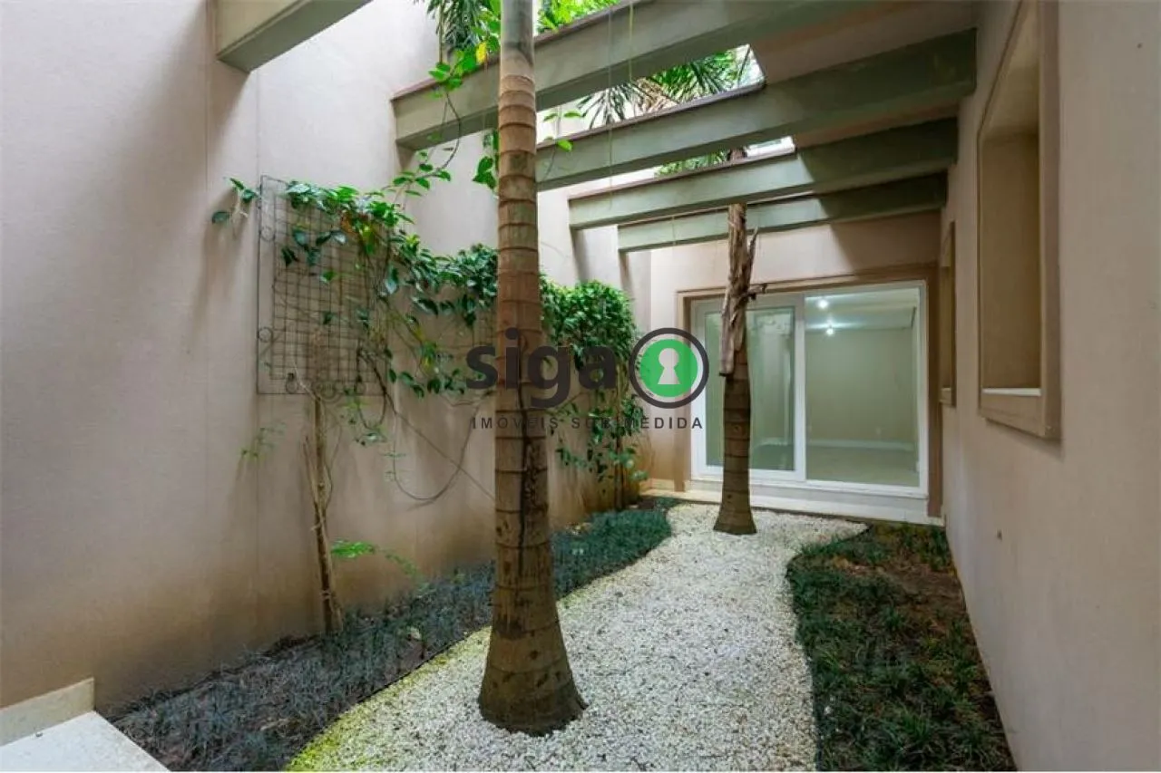 Imagem Linda casa nos Jardins à venda de 724m2 área construída, 4 suítes 3 vagas de garagem