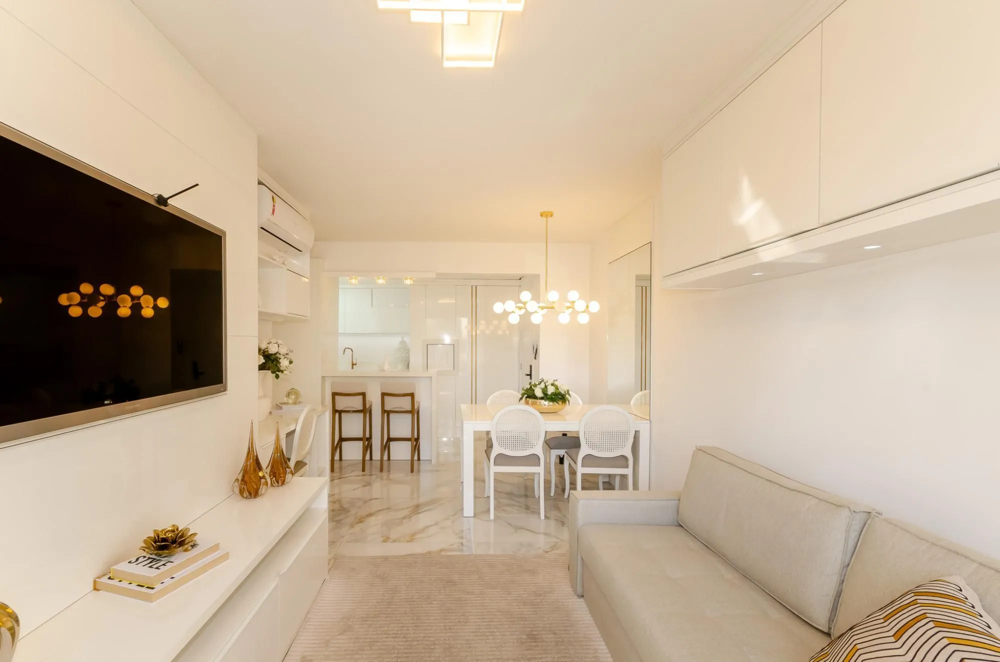 Imagem Emílio 111 Boutique Residences Apartamento de 1 Dormitório no Bairro Três Figueiras