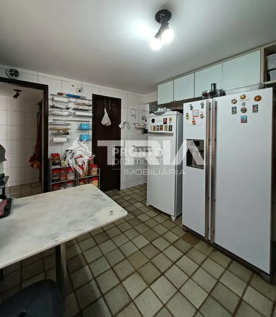 Imagem Casa de 4 quartos, 230m² no bairro Monteiro, em Recife