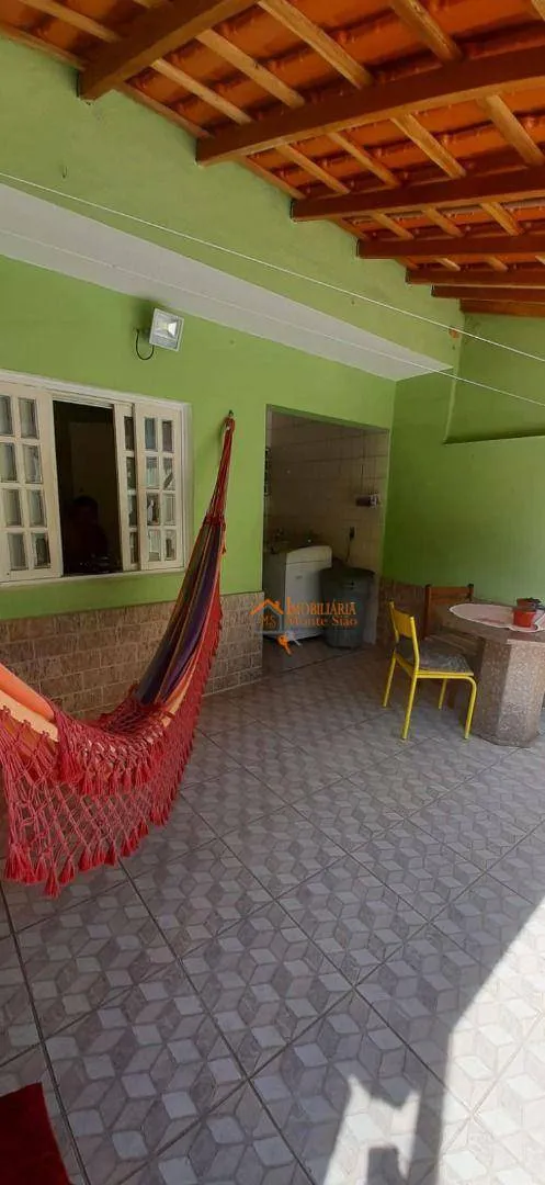 Imagem Sobrado com 3 dormitórios à venda, 163 m² por R$ 745.000,00 - Jardim Aida - Guarulhos/SP
