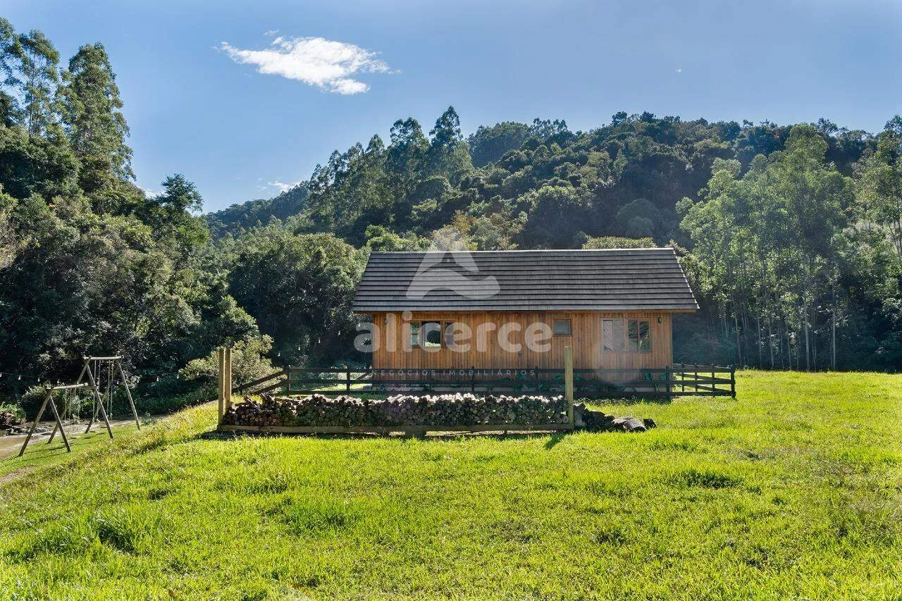 Imagem 2 Cabanas à venda com 2 quartos , 50m² em Distrito de Vargem do Cedro São Martinho