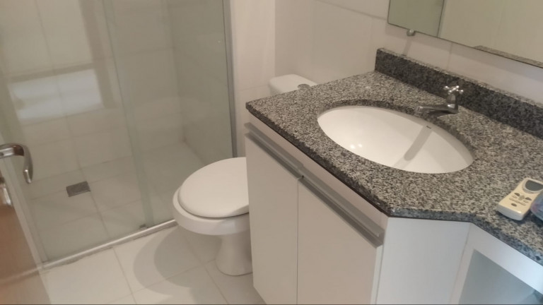 Imagem Apartamento com 3 Quartos para Alugar, 1 m² em Recanto dos Vinhais - São Luís