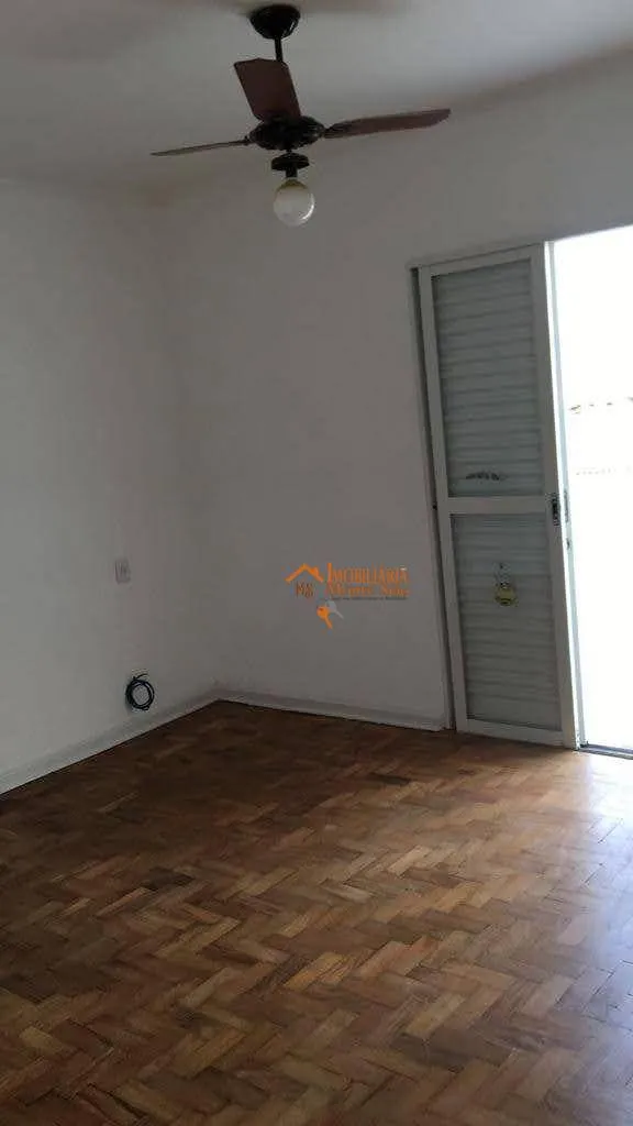 Imagem Sobrado com 4 dormitórios à venda, 200 m² por R$ 889.000,00 - Água Fria - São Paulo/SP