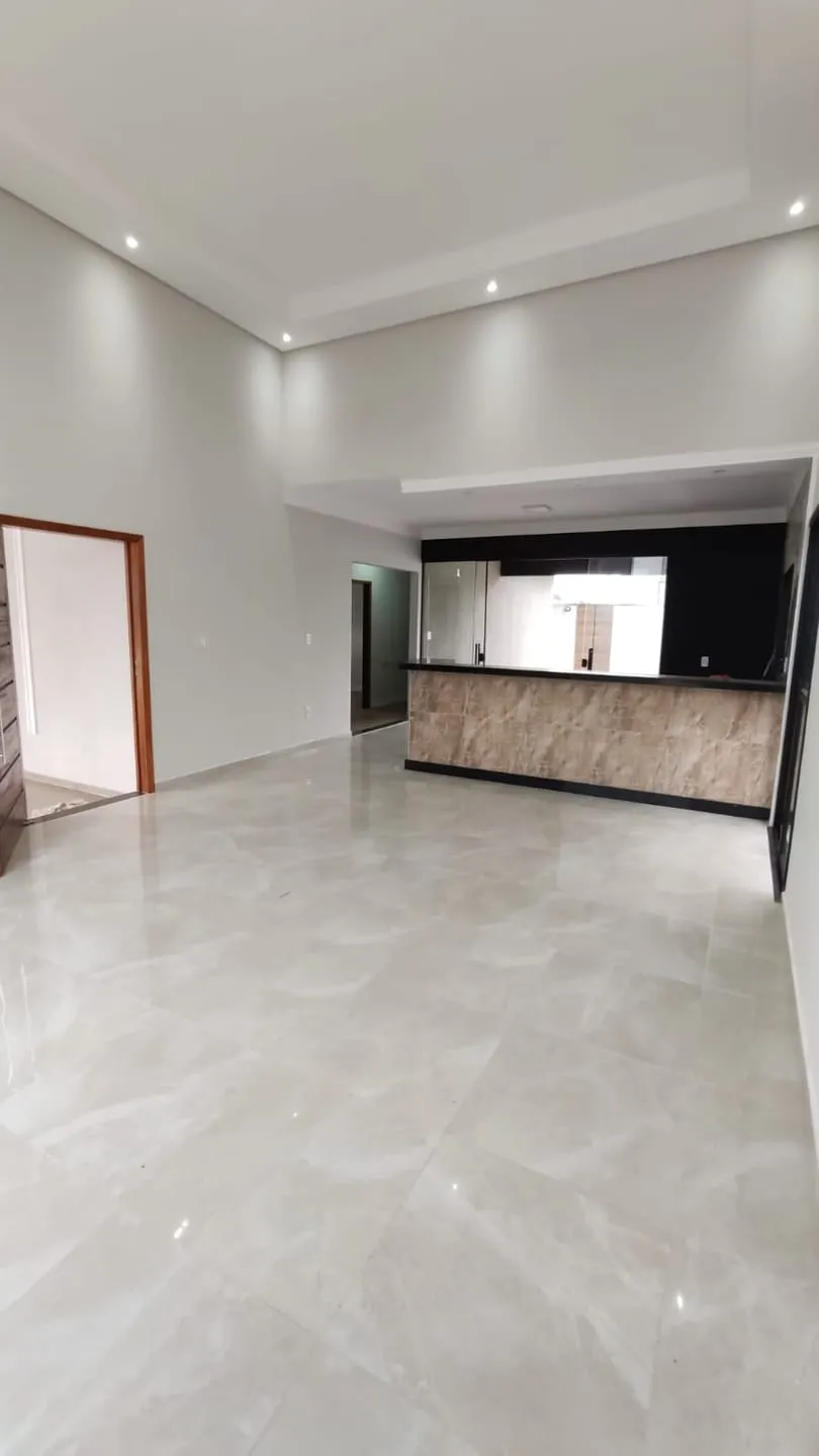 Imagem Casa à venda 3 Quartos, 1 Suite, 2 Vagas, 256M², Bairro do Grama, Caçapava - SP | Condomínio Terras do Vale