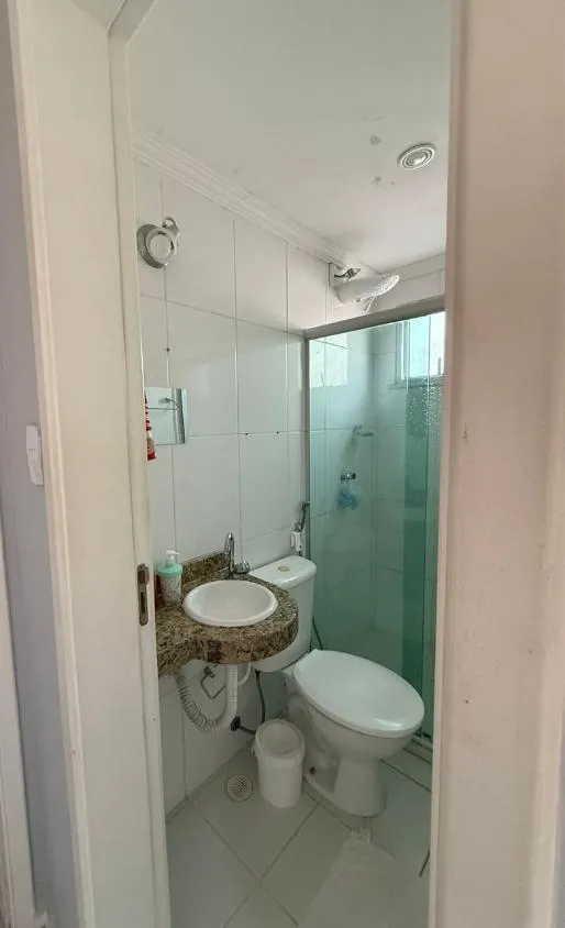 Imagem Apartamento Vizinho Atacadão de Lauro de Freitas, Entrada de Lauro 2/4 com suite - Bem Localizado