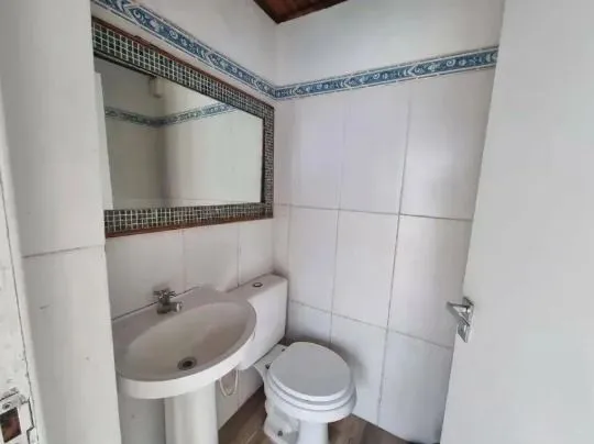 Imagem Casa 3 Dormitórios com Piscina à Venda no Guarujá - Zona Sul de Porto Alegre