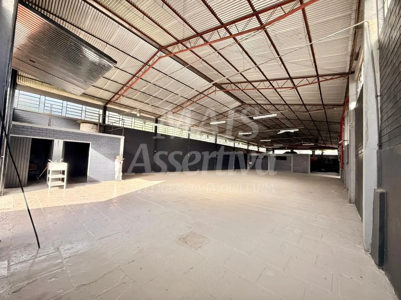 Imagem Prédio comercial pra locação de 1.440m² e terreno de 2.000m² - Novo hamburgo