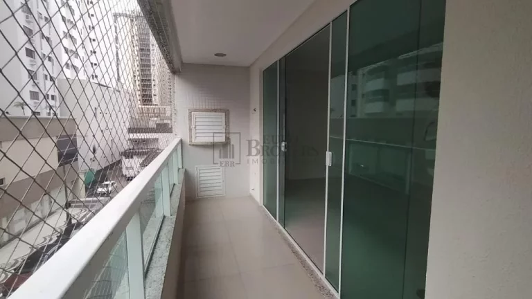 Imagem Apartamento com 4 dormitórios no Centro de Balneário Camboriú.