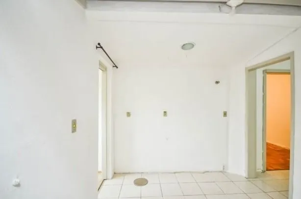Imagem Apartamento com 2 quartos e 90m² à venda em Cristal, Porto Alegre/RS .