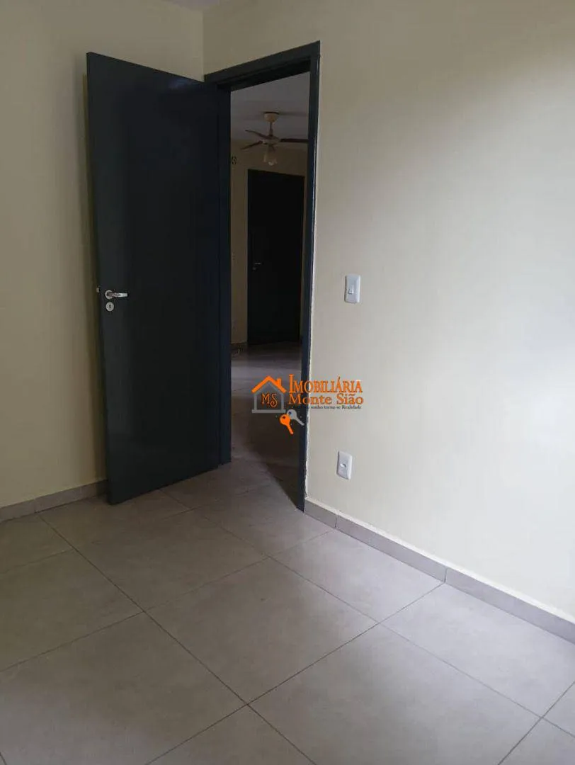 Imagem Apartamento com 2 dormitórios para alugar, 45 m² por R$ 1.679,99/mês - Água Chata - Guarulhos/SP