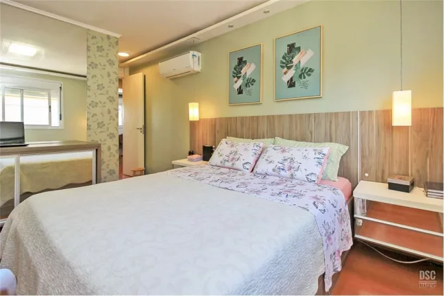 Imagem Casa em Condomínio para venda no bairro São Sebastião em Porto Alegre