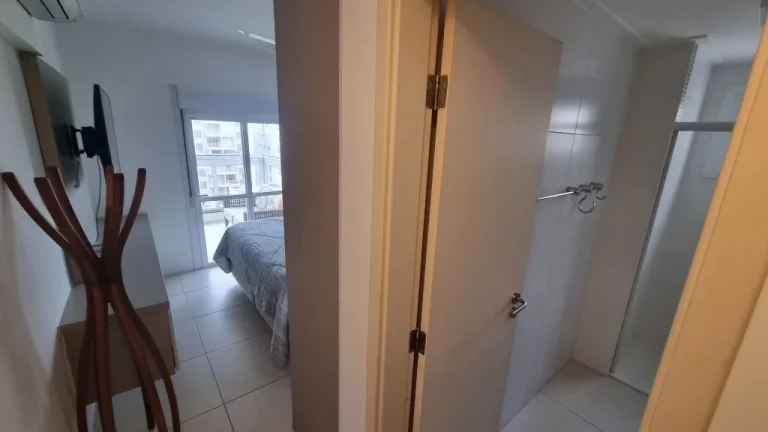 Imagem Apartamento com 3 dormitórios, 105 m² - venda ou aluguel - Pitangueiras - Guarujá/SP