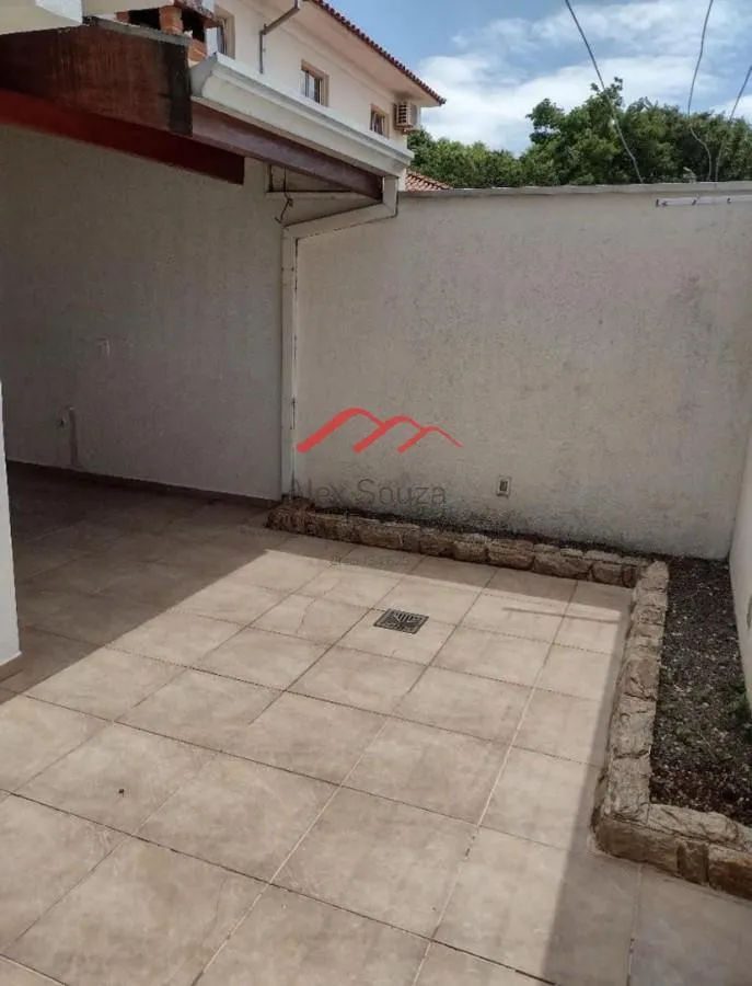 Imagem Sobrado em Condomínio para Venda em Sumaré, Parque Villa Flores, 3 dormitórios, 2 banheiros, 1 vaga