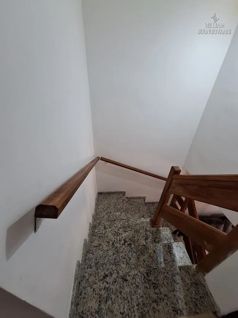 Imagem Casa de condomínio 2 dormitórios com piscina em Mongaguá