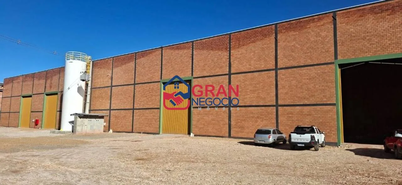 Imagem Barracão para alugar, 600 m² por R$ 15.000,00/mês - Butiatuva - Campo Largo/PR