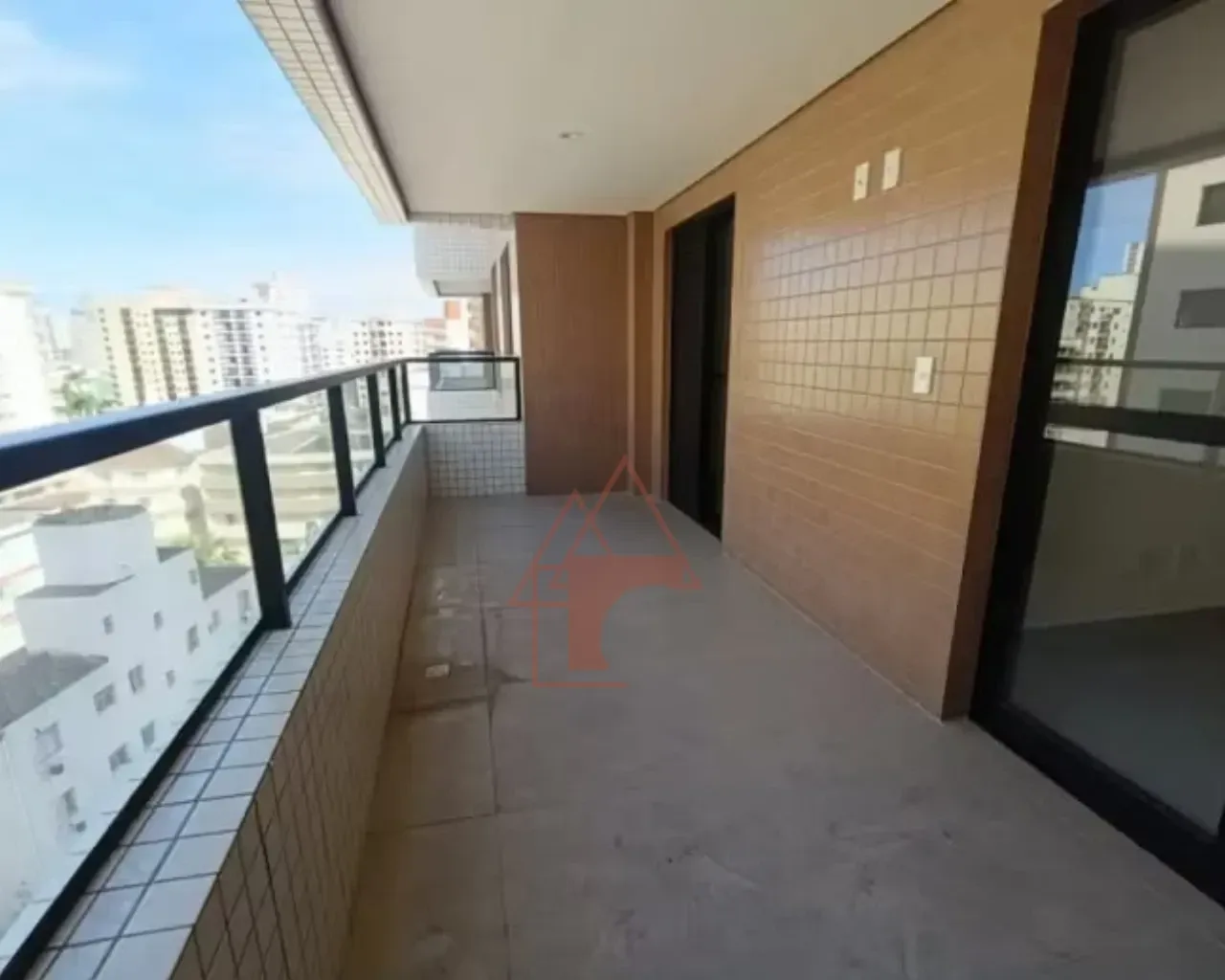 Foto do imóvel Apartamento com 2 Quartos à Venda, 76 m² em Guilhermina, Praia Grande - SP