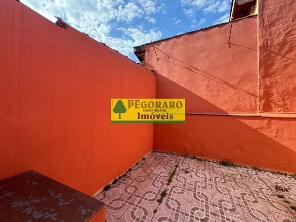 Imagem Sobrado à venda na Praia do Porto Novo em Caraguatatuba-SP: 2 quartos, 1 sala, 2 banheiros, 1 vaga de garagem, 95,00 m².