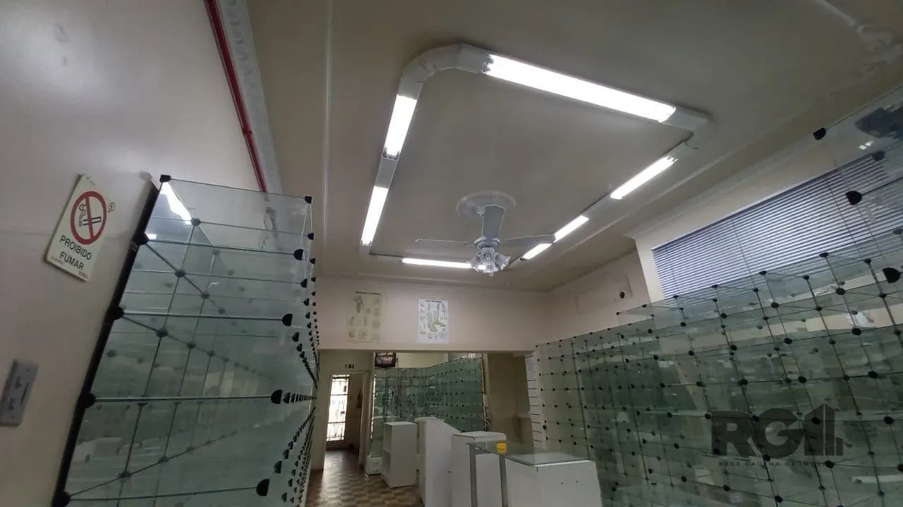 Imagem Vende Prédio com 357,83m²