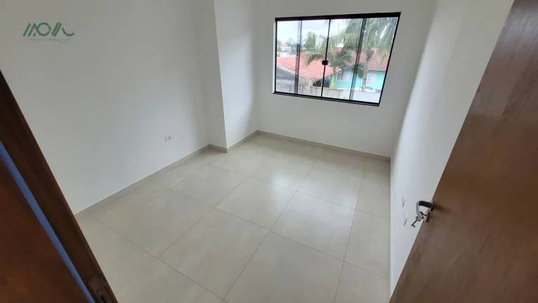 Imagem Sobrado novo na região central de Itapoá