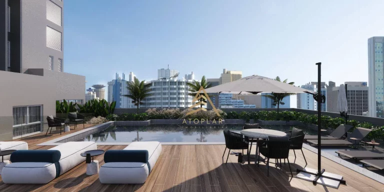 Imagem Apartamento Garden com 3 dormitórios à venda, 230 m² por R$ 4.900.000,00 - Centro - Balneário Camboriú/SC