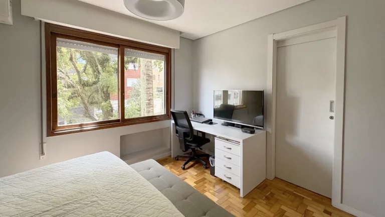 Imagem Fávia Apto CH3837 - Apartamento à venda no bairro Rio Branco - Porto Alegre/RS
