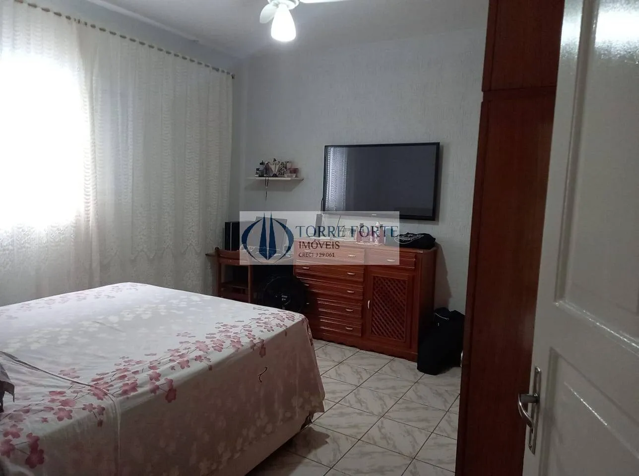 Imagem Maravilhosa casa Térrea com 3 dormitórios na Vila Carrão