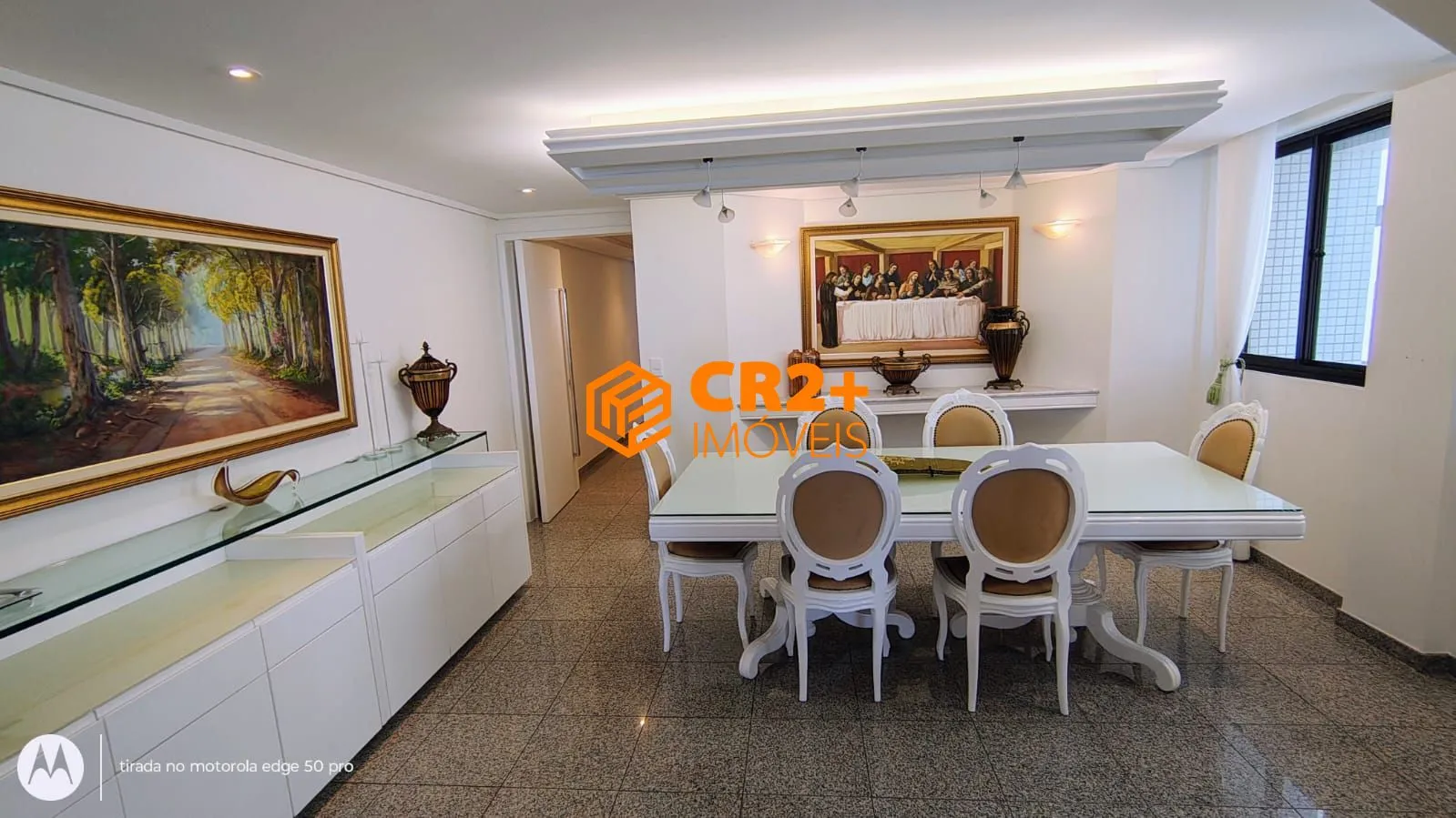 Imagem Vendo cobertura 400 m2, 05 quartos, 04 suítes, 04 vagas de garagem Vista mar na