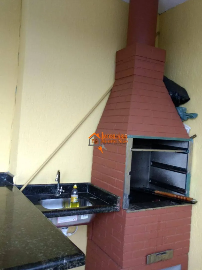 Imagem Sobrado com 5 dormitórios à venda, 150 m² por R$ 425.000,00 - Vila Carmela II - Guarulhos/SP