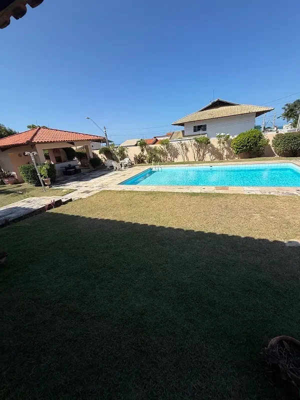 Imagem Casa com 5 Quartos à Venda, 600 m² em De Lourdes - Fortaleza