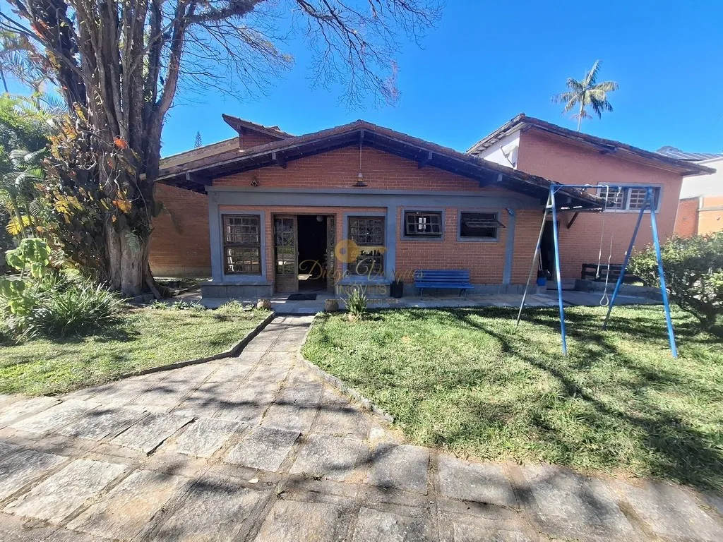 Foto do imóvel Casa para Venda em Teresópolis / RJ em Rua Ney Cardoso