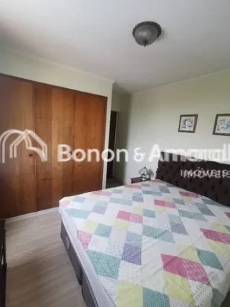 Imagem Apartamento Taquaral recentemente reformado, excelente local.
Sala com 2 ambientes,
2 quartos sendo ...