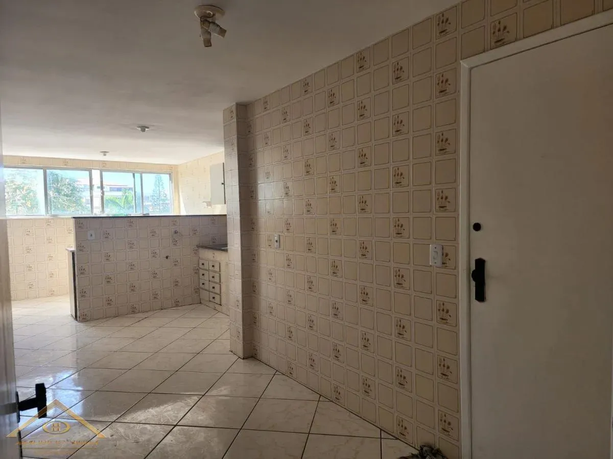 Imagem Apartamento para Venda em Cabo Frio / RJ no bairro Vila Nova
