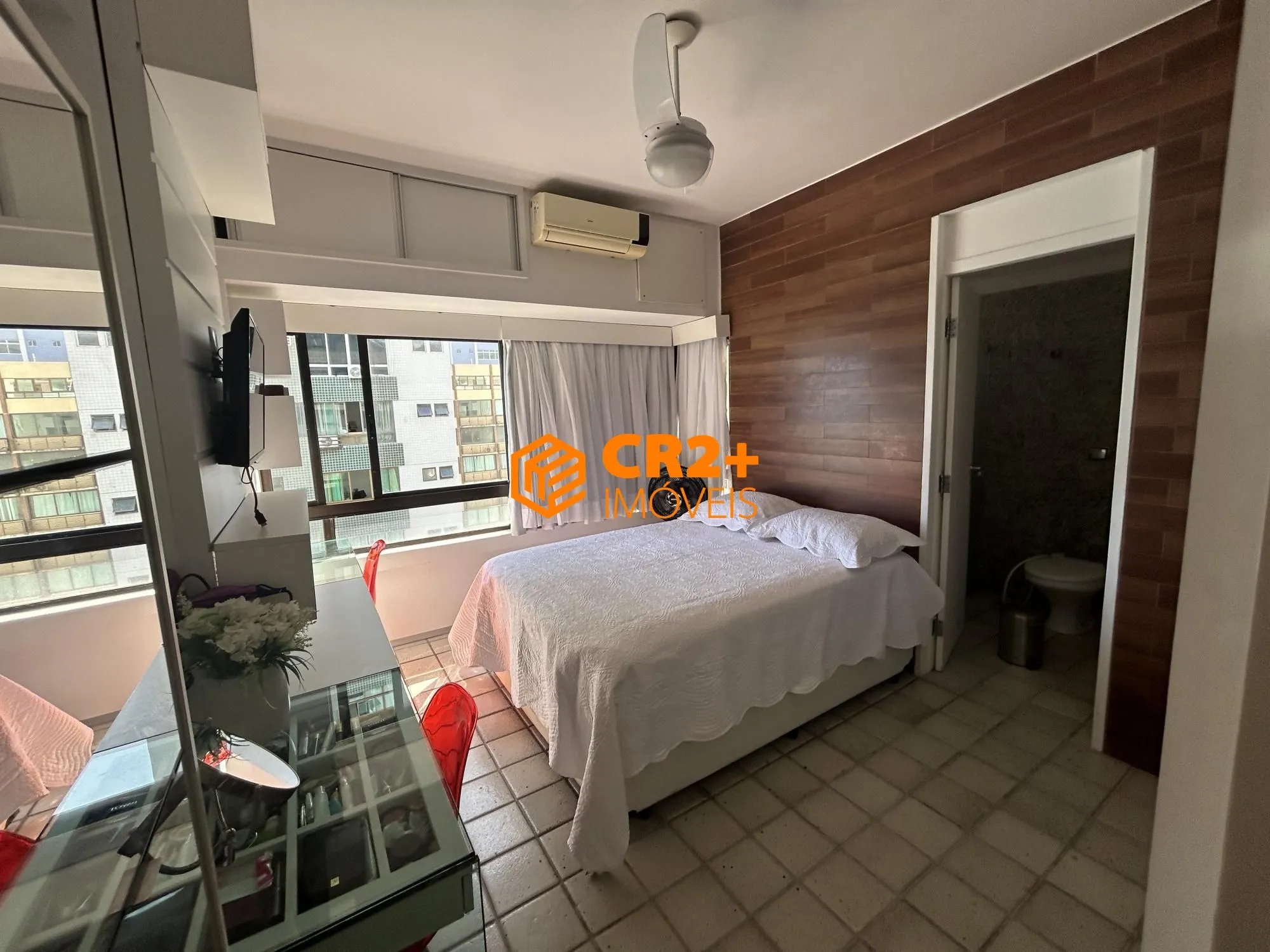 Imagem Vendo apartamento de luxo na av Boa Viagem - 200m2 - 4 quartos sendo 2 suítes e