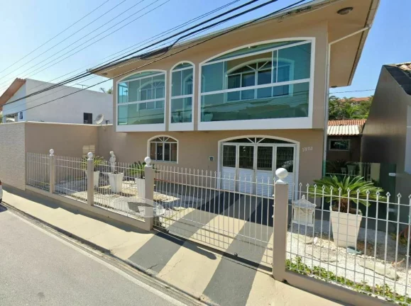Foto do imóvel CASA RESIDENCIAL em SÃO JOSÉ - SC, IPIRANGA