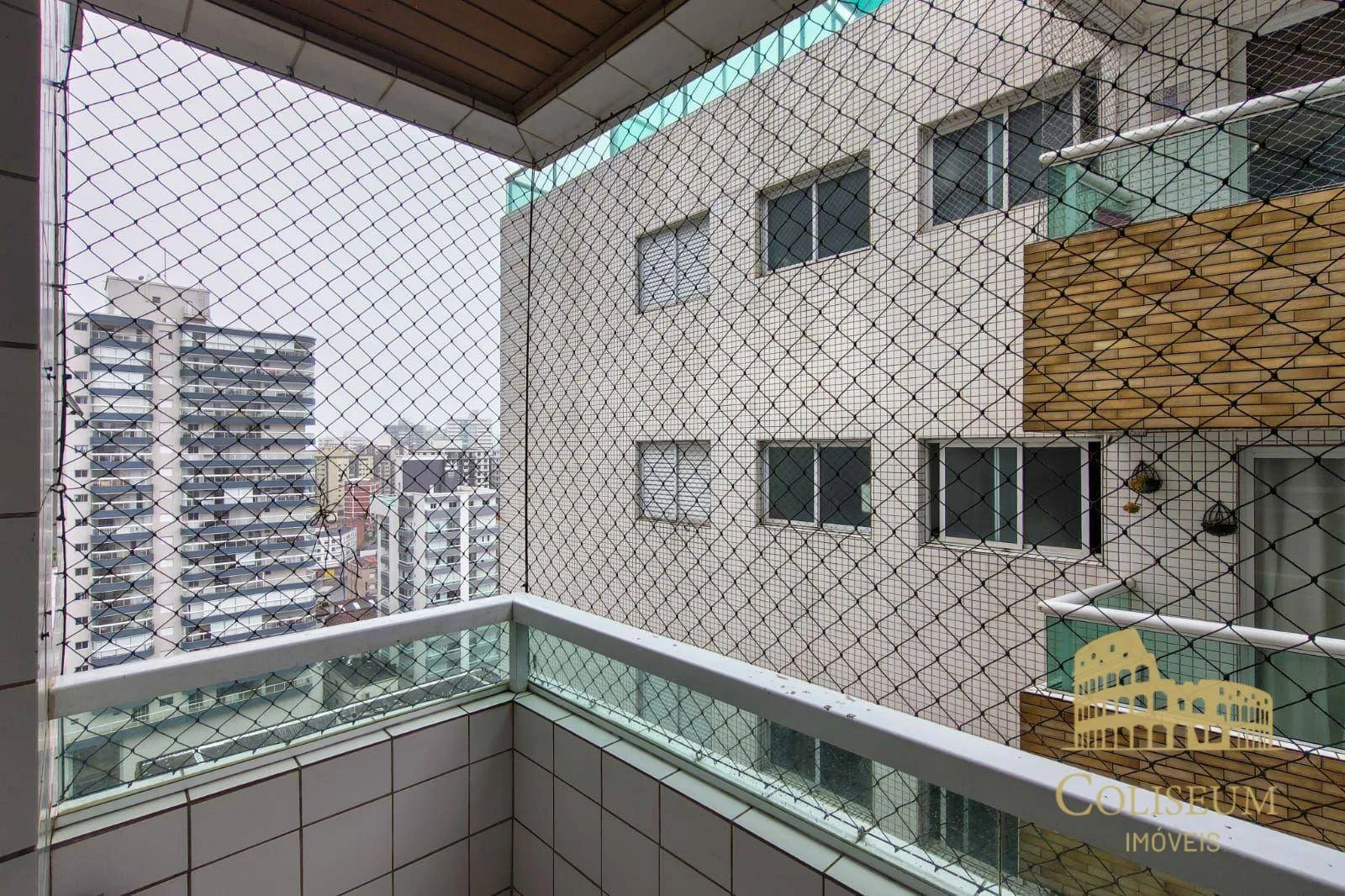 Imagem Apartamento com 1 dormitório à venda, 50 m² por R$ 305.000,00 - Vila Assunção - Praia Grande/SP