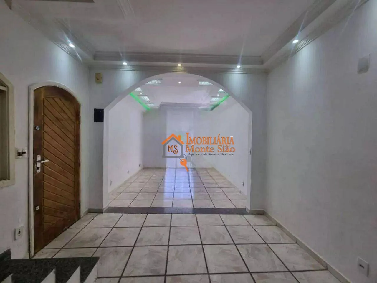 Imagem Sobrado com 3 dormitórios à venda por R$ 680.851,00 - Jardim Terezópolis - Guarulhos/SP