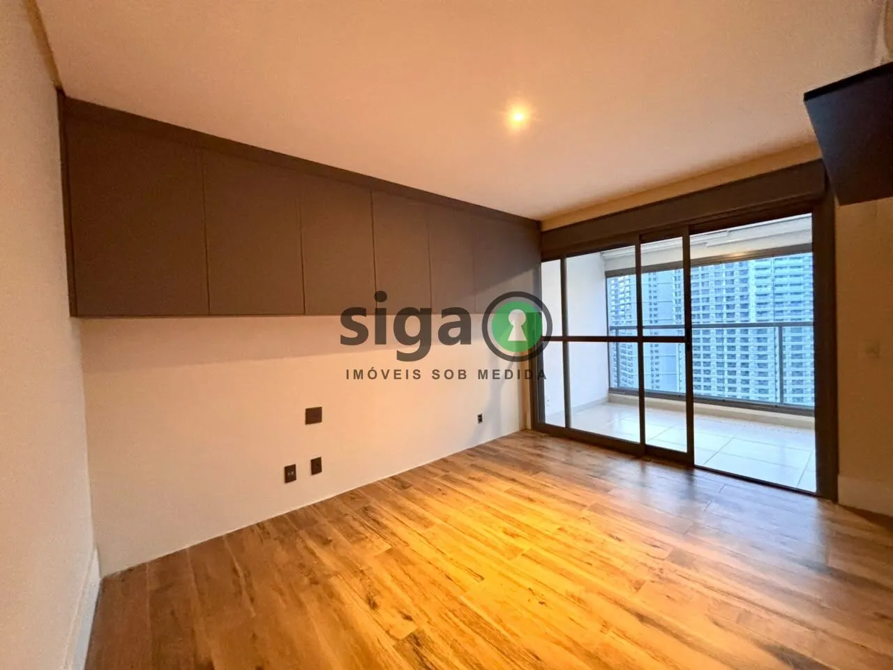 Imagem APARTAMENTO PARA VENDA E LOCAÇÃO NO BROOKLIN COM 3 SUÍTES E 4 VAGAS, VISTA INFINITA!