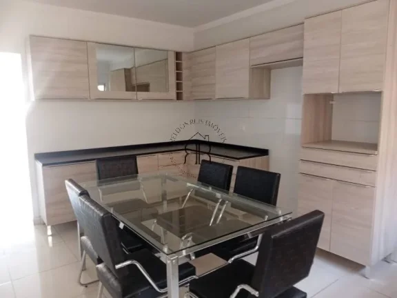 Imagem Casa à venda com 80m², 2 quartos e 1 vaga
Explore esta encantadora casa localizada no acolhedor ba...