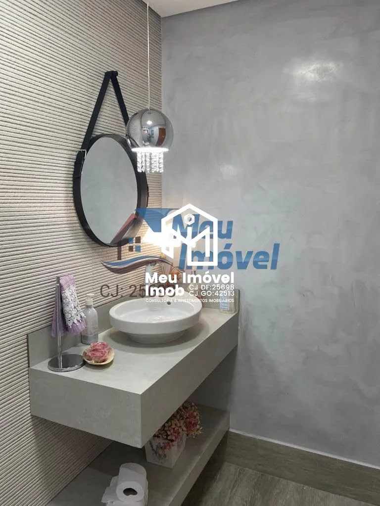 Imagem Casa 4 Quartos 4 Suítes 8 Vagas 350m² Reformada