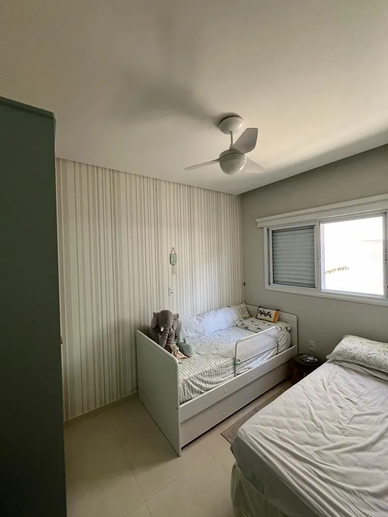 Imagem Residência Exclusiva no Condomínio Horto Florestal 1 com Design Moderno e Aconchegante