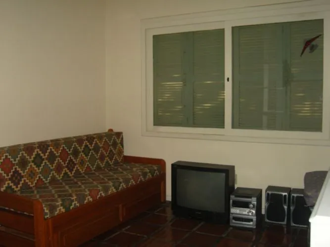 Imagem Casa para Venda - 216m², 3 dormitórios, sendo 1 suites, 2 vagas - Centro