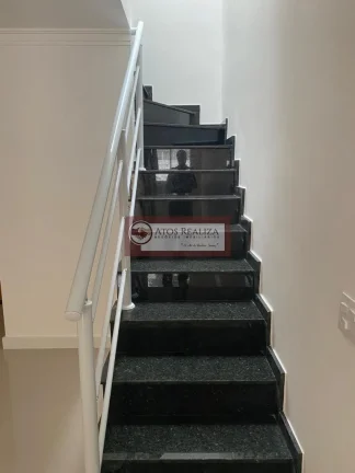 Imagem Sobrado à venda em Jardim Sabará, São Paulo: 100m², 2 dormitórios, 1 suíte e 3 banheiros por R$ 620.000