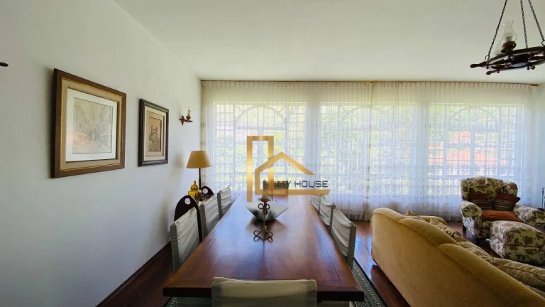 Imagem Casa linear com 3 dormitórios 2 suítes à venda, 284 m² Com lazer privativo - Albuquerque - Teresópolis/RJ
