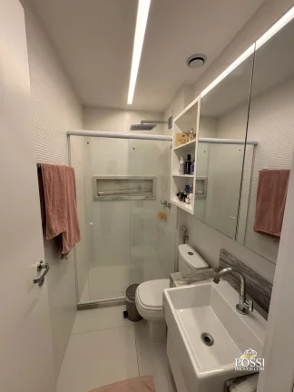 Imagem Myrtes Vieira - Apartamento à Venda na Praia da Costa – 2 Quartos, 1 Suíte, Porteira Fechada e Lazer Completo