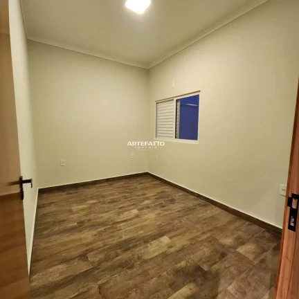 Imagem CASA MEIO TERRENO ZANETTI