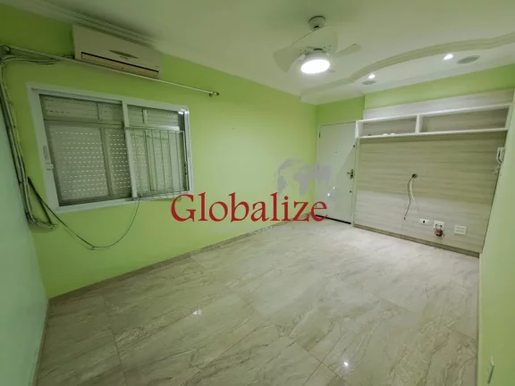 Imagem Apartamento à venda com 55m², 1 quarto, 2 banheiros, dependência, elevador e vaga coletiva or R$460.000,00 no José Menino em Santos